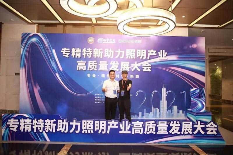 东菱电源
