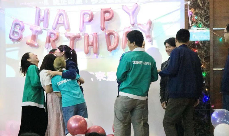 温馨三月 || 东菱电源员工生日会